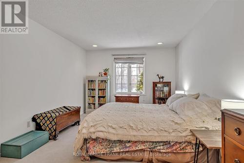 3 - 21 Paddock Wood, Peterborough (Ashburnham), ON - Indoor Photo Showing Bedroom