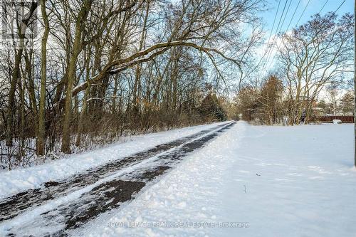 3 - 21 Paddock Wood, Peterborough (Ashburnham), ON - Outdoor With View