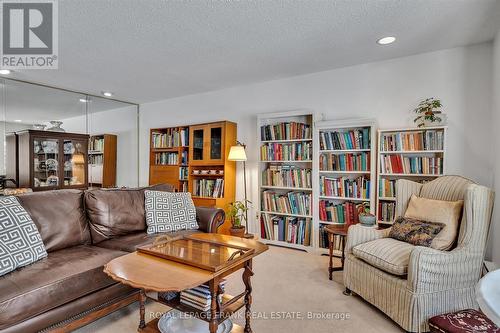 3 - 21 Paddock Wood, Peterborough (Ashburnham), ON - Indoor Photo Showing Living Room