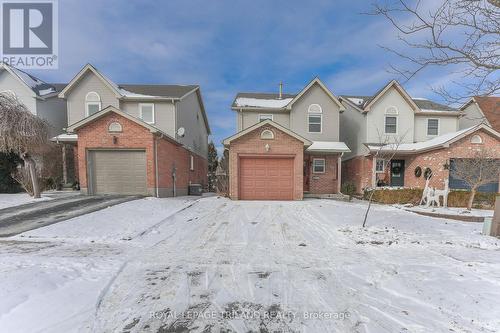 944 Thistledown Way, London, ON - Outdoor With Facade