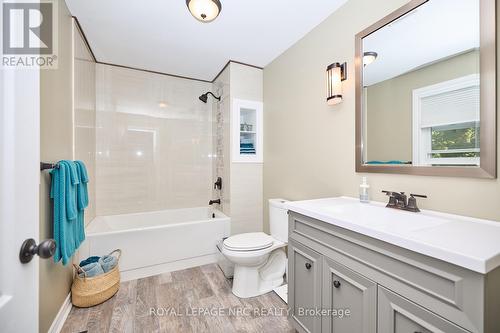 866 Oakhill Boulevard N, Fort Erie (335 - Ridgeway), ON - Indoor Photo Showing Bathroom