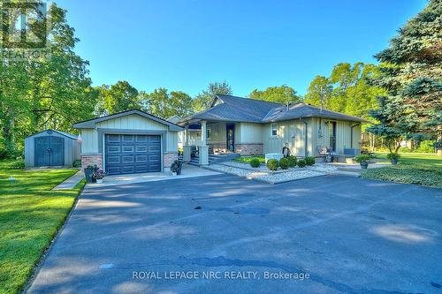 866 Oakhill Boulevard N, Fort Erie (335 - Ridgeway), ON - Outdoor With Facade