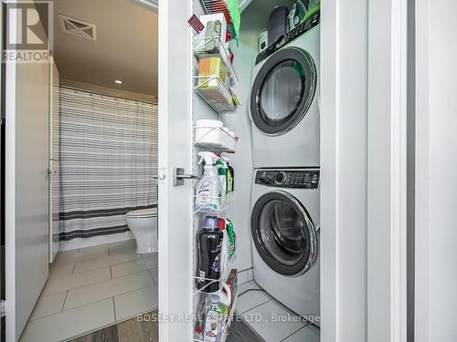 703 - 1239 Dundas Street W, Toronto, ON - Indoor Photo Showing Laundry Room