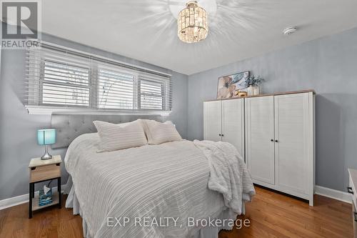 111 Church Street, Georgina, ON - Indoor Photo Showing Bedroom