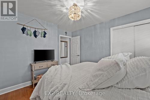 111 Church Street, Georgina, ON - Indoor Photo Showing Bedroom