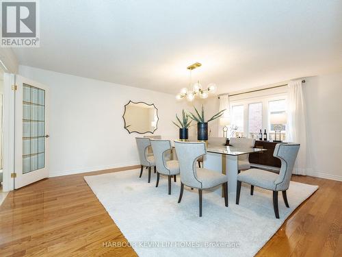 37 Laser Court, Richmond Hill, ON - Indoor Photo Showing Dining Room