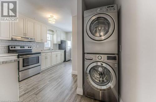 49 Plymouth Road, Kitchener, ON - Indoor Photo Showing Laundry Room