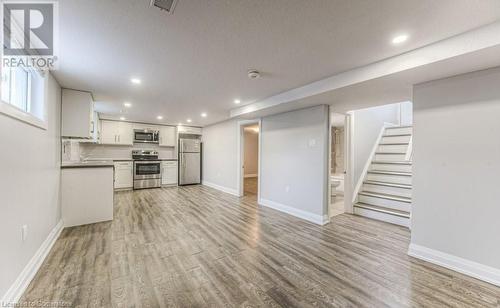 49 Plymouth Road, Kitchener, ON - Indoor Photo Showing Kitchen