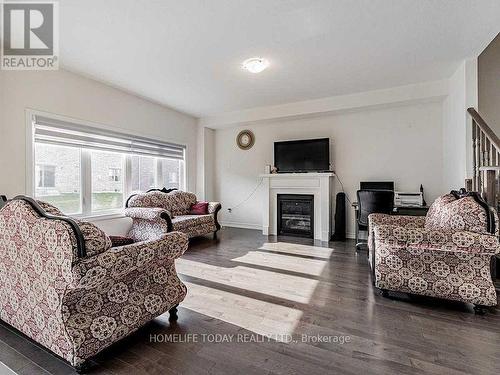 364 Danny Wheeler Boulevard, Georgina, ON - Indoor Photo Showing Living Room With Fireplace