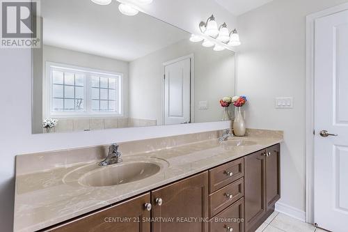 28 Speedwell Street, Brampton, ON - Indoor Photo Showing Bathroom