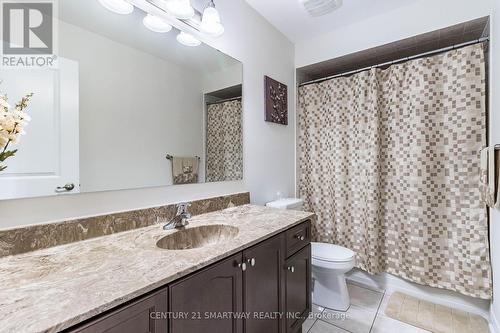 28 Speedwell Street, Brampton, ON - Indoor Photo Showing Bathroom