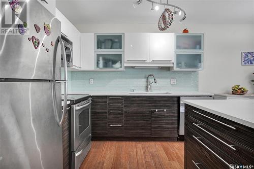 202 410 Hunter Road, Saskatoon, SK - Indoor Photo Showing Kitchen With Upgraded Kitchen