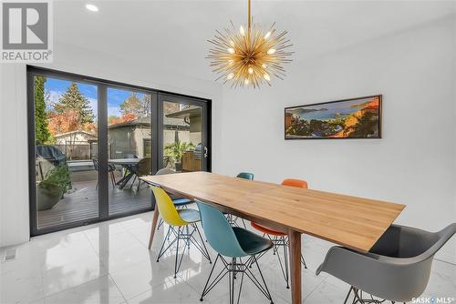 211 Lake Crescent, Saskatoon, SK - Indoor Photo Showing Dining Room