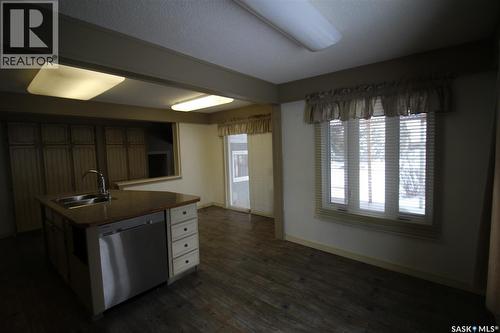 Wills Acreage, Frontier, SK - Indoor