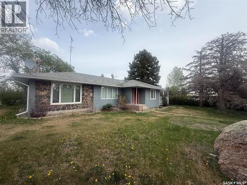 Wills Acreage, Frontier, SK - Outdoor