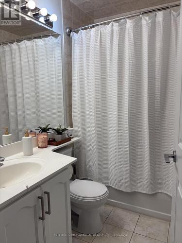 2310 - 70 Absolute Avenue, Mississauga, ON - Indoor Photo Showing Bathroom