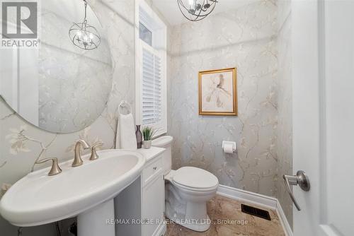 30 Illingworth Lane, Ajax (Central West), ON - Indoor Photo Showing Bathroom