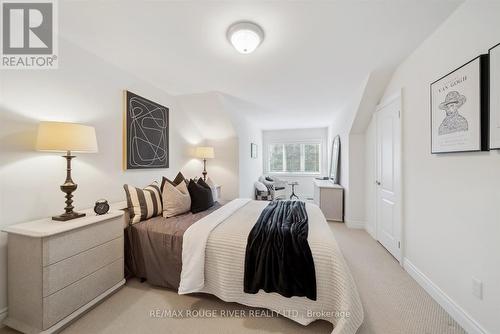 30 Illingworth Lane, Ajax (Central West), ON - Indoor Photo Showing Bedroom