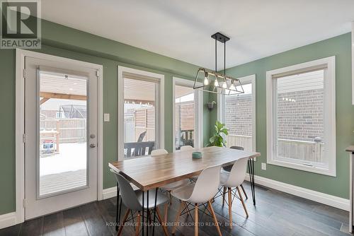 3230 Settlement Trail, London, ON - Indoor Photo Showing Dining Room