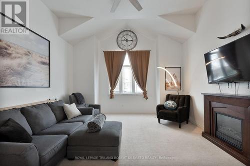 3230 Settlement Trail, London, ON - Indoor Photo Showing Living Room With Fireplace