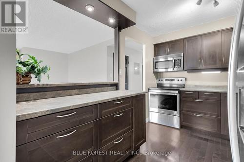 1701 - 323 Colborne Street, London, ON - Indoor Photo Showing Kitchen