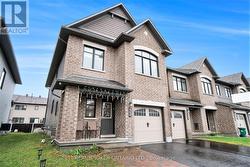 524 PAINE AVENUE  Ottawa, ON K2S 1B9