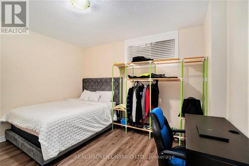 524 Paine Avenue, Ottawa, ON - Indoor Photo Showing Bedroom