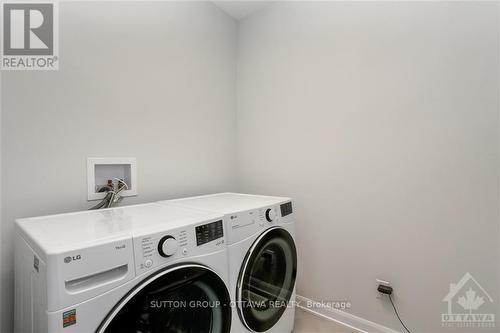 726 Cappamore Drive, Ottawa, ON - Indoor Photo Showing Laundry Room