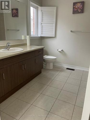 33 Bannister Crescent, Brampton, ON - Indoor Photo Showing Bathroom