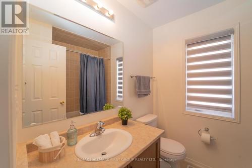 Upper - 11 Malthouse Crescent, Ajax, ON - Indoor Photo Showing Bathroom