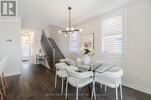 619 Beam Court, Milton, ON - Indoor Photo Showing Dining Room