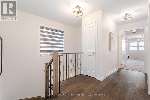 619 Beam Court, Milton, ON - Indoor Photo Showing Other Room