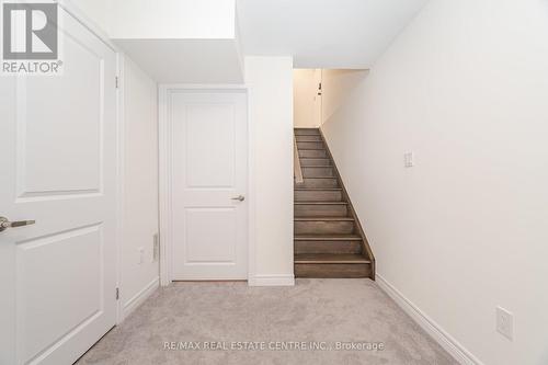 619 Beam Court, Milton, ON - Indoor Photo Showing Other Room