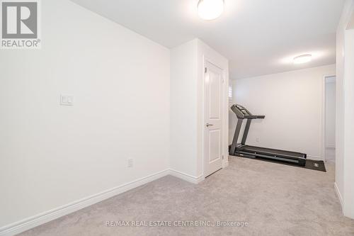 619 Beam Court, Milton, ON - Indoor Photo Showing Gym Room