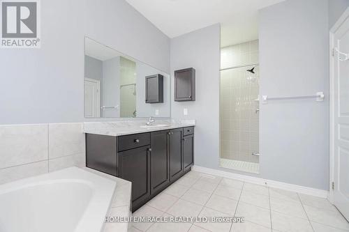 93 Kempenfelt Trail, Brampton, ON - Indoor Photo Showing Bathroom