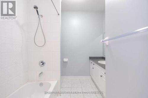 93 Kempenfelt Trail, Brampton, ON - Indoor Photo Showing Bathroom