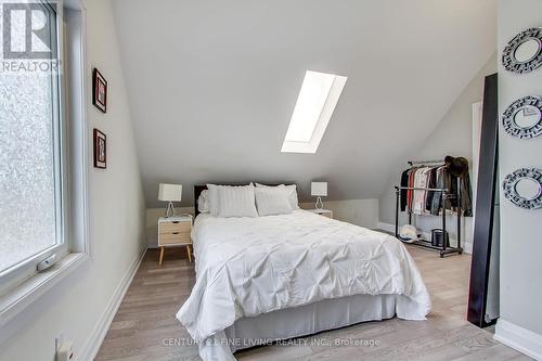 6 Edmund Avenue, Toronto, ON - Indoor Photo Showing Bedroom