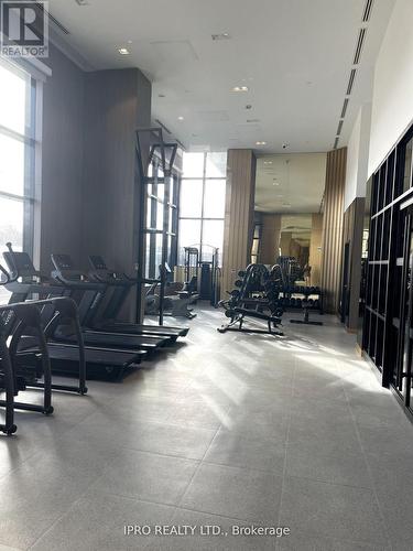 131 - 395 Dundas Street W, Oakville, ON - Indoor Photo Showing Gym Room