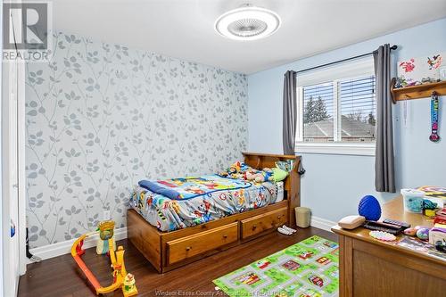 219 Beechwood Drive, Lakeshore, ON - Indoor Photo Showing Bedroom