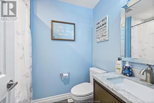 219 Beechwood Drive, Lakeshore, ON - Indoor Photo Showing Bathroom