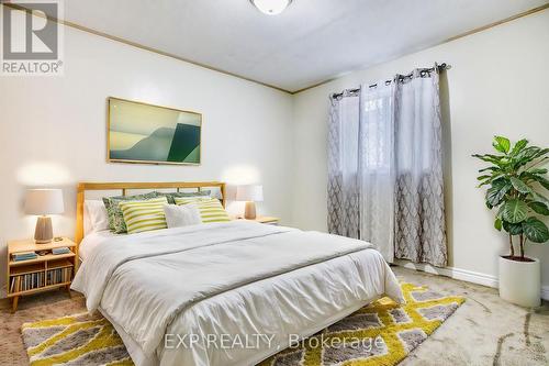 14 Saddler Street, Pelham, ON - Indoor Photo Showing Bedroom