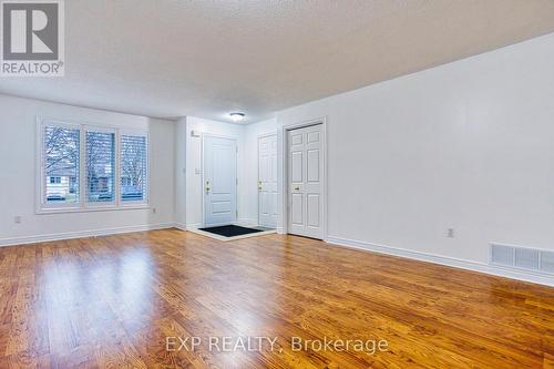 14 Saddler Street, Pelham, ON - Indoor Photo Showing Other Room