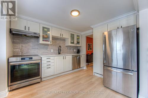 156 Carter Crescent, Cambridge, ON - Indoor Photo Showing Kitchen With Stainless Steel Kitchen With Upgraded Kitchen