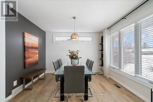 2434 Ogilvie Road, Ottawa, ON - Indoor Photo Showing Dining Room