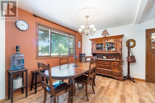 5801 Bossert Road, Niagara Falls (224 - Lyons Creek), ON - Indoor Photo Showing Dining Room