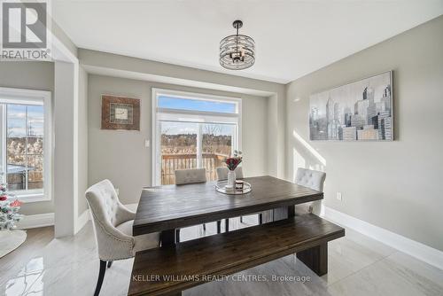 66 Robert Wilson Crescent, Georgina, ON - Indoor Photo Showing Dining Room