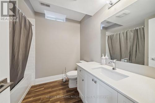 66 Robert Wilson Crescent, Georgina, ON - Indoor Photo Showing Bathroom