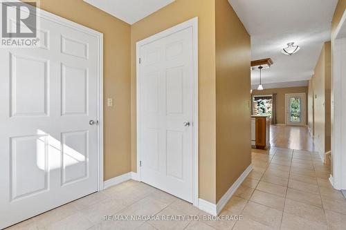 321 Elgin Street, Port Colborne (878 - Sugarloaf), ON - Indoor Photo Showing Other Room