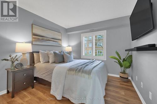 109 - 120 Aspen Springs Drive, Clarington, ON - Indoor Photo Showing Bedroom