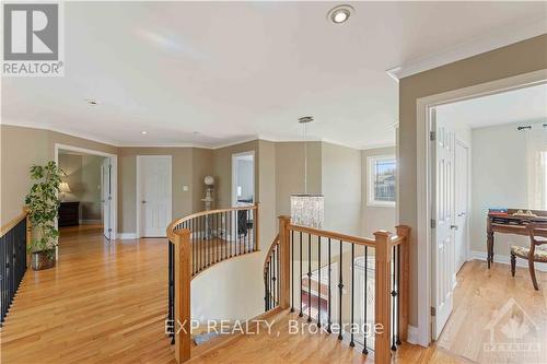 6163 Elkwood Drive, Ottawa, ON - Indoor Photo Showing Other Room